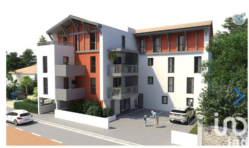 Apartment 3 rooms of 65 m² in Anglet (64600)