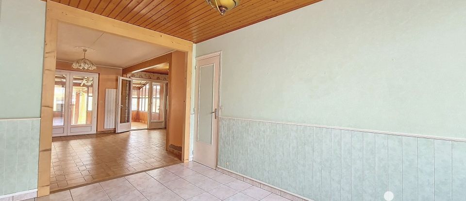 House 5 rooms of 88 m² in - (17700)
