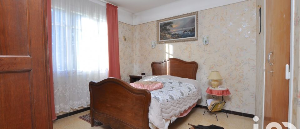 Traditional house 6 rooms of 128 m² in Toulouges (66350)