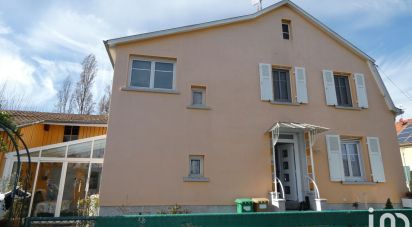 House 6 rooms of 132 m² in Saint-Louis (68300)