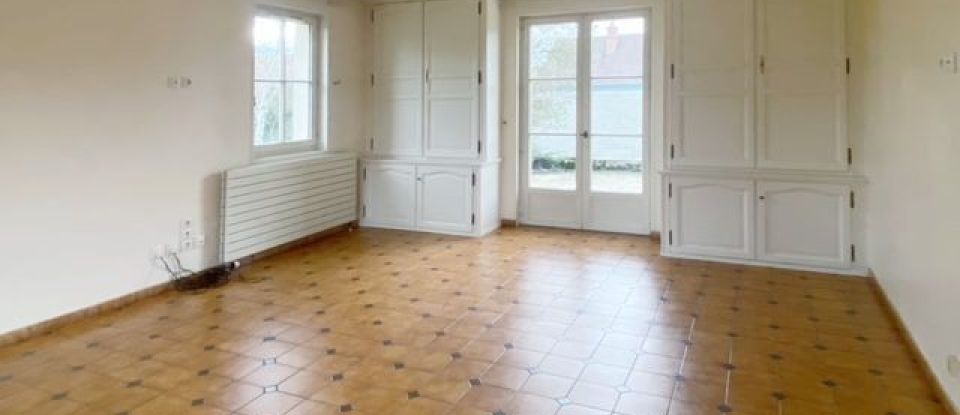 House 6 rooms of 160 m² in Compiègne (60200)