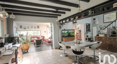 Traditional house 5 rooms of 173 m² in Saint-Faust (64110)