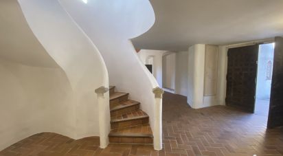 House 7 rooms of 300 m² in Le Pradet (83220)