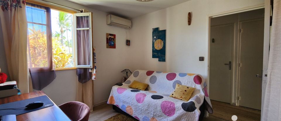 Apartment 3 rooms of 61 m² in Saint-Paul (97434)
