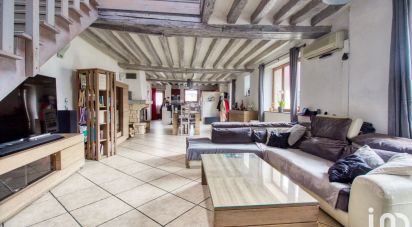 House 8 rooms of 202 m² in Magny-en-Vexin (95420)