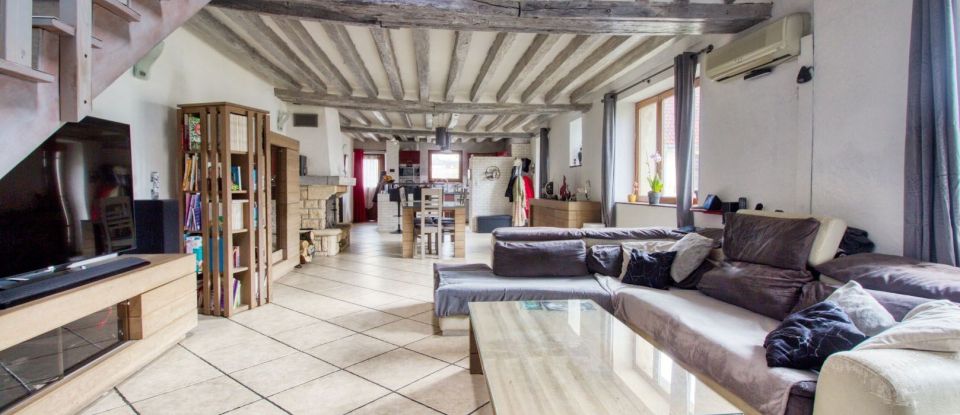 House 8 rooms of 202 m² in Montagny-en-Vexin (60240)