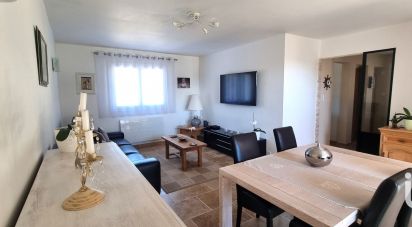 House 4 rooms of 97 m² in Fréjus (83370)