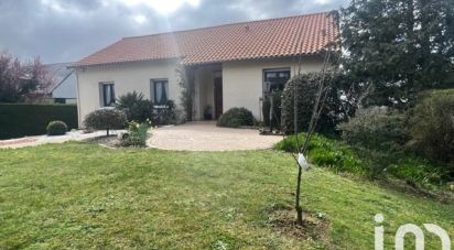 House 6 rooms of 234 m² in Thouars (79100)