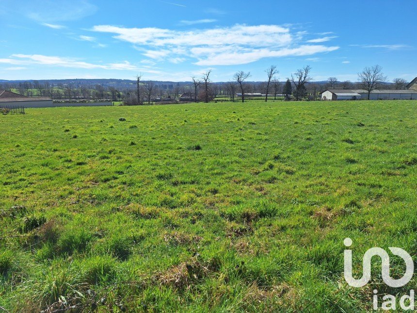 Land of 3,240 m² in Ytrac (15130)