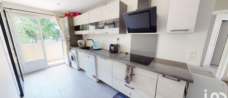 Appartement 4 pièces de 74 m² à Saint-Fargeau-Ponthierry (77310)