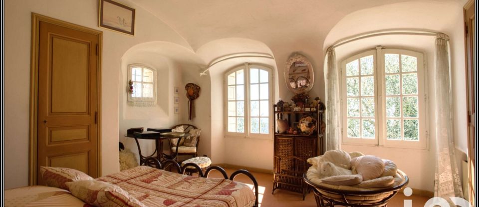 Bastide 8 rooms of 308 m² in Grasse (06520)