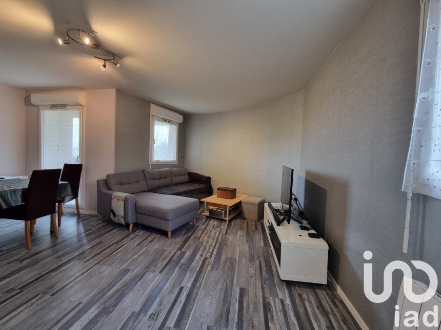 Appartement 2 pièces de 48 m² à Corps-Nuds (35150)