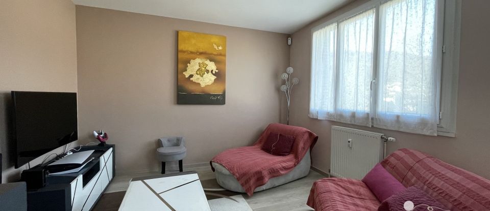 Appartement 3 pièces de 72 m² à Renage (38140)