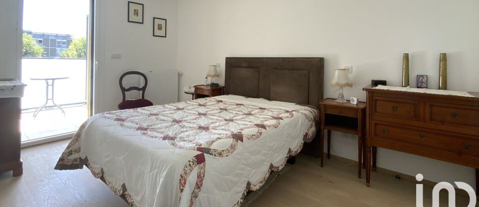 Appartement 4 pièces de 92 m² à Annecy (74000)