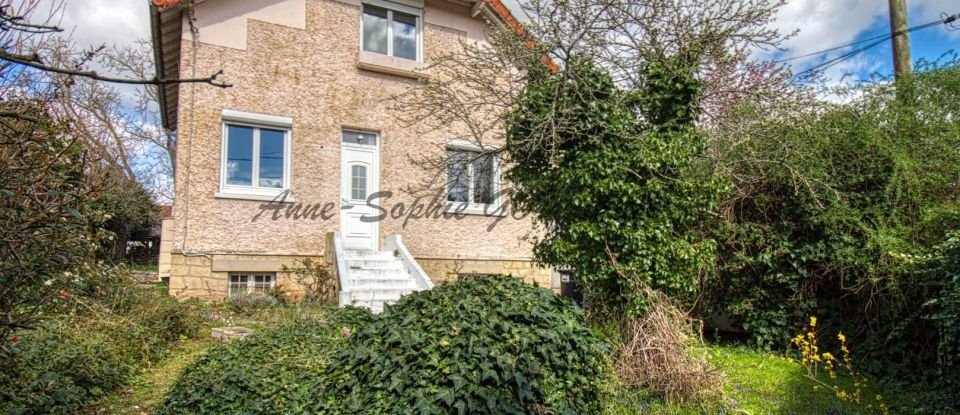 House 4 rooms of 82 m² in Conflans-Sainte-Honorine (78700)