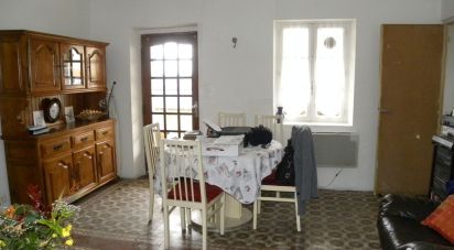 Town house 8 rooms of 142 m² in Saint-Martin-de-Valgalgues (30520)