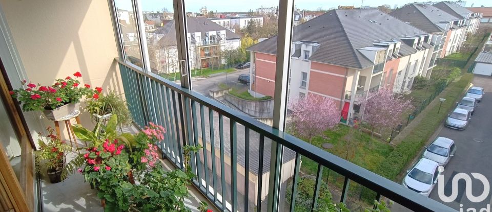 Apartment 4 rooms of 79 m² in Troyes (10000)