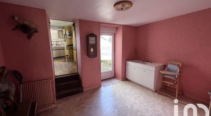 Apartment 5 rooms of 124 m² in Parthenay (79200)