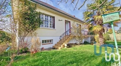 Traditional house 3 rooms of 84 m² in Gélannes (10100)