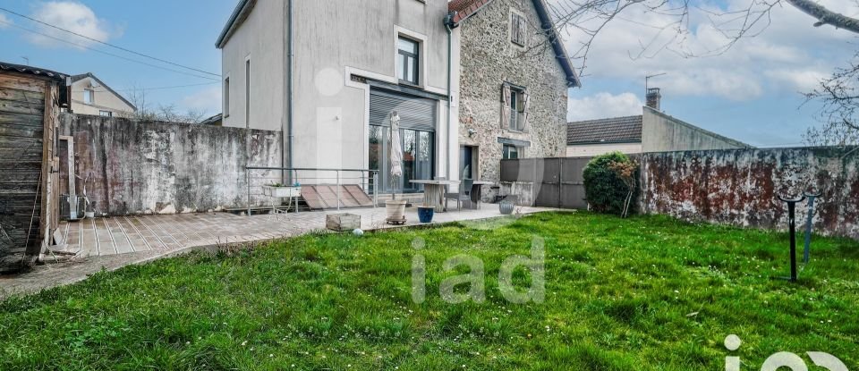 House 5 rooms of 133 m² in Meaux (77100)