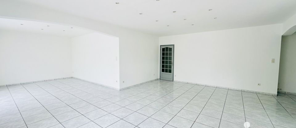 Maison 4 pièces de 155 m² à Agde (34300)