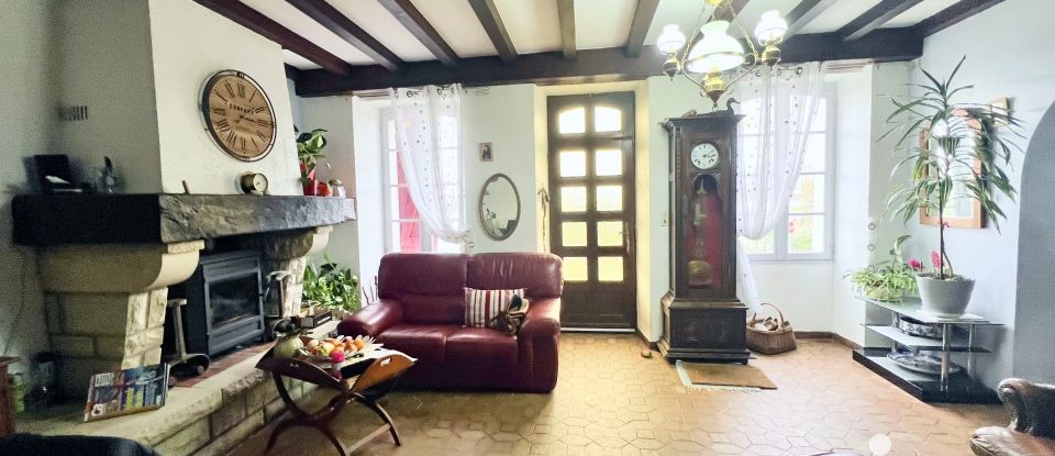 Traditional house 12 rooms of 321 m² in Hastingues (40300)