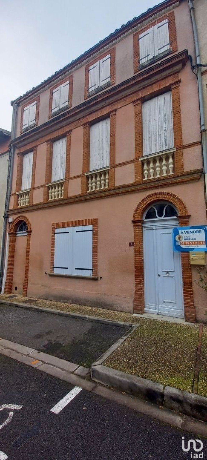 House 11 rooms of 174 m² in Lévignac (31530)
