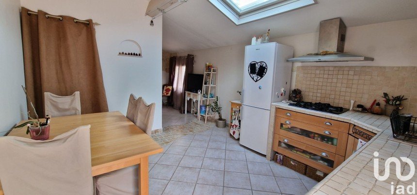 House 2 rooms of 35 m² in Six-Fours-les-Plages (83140)
