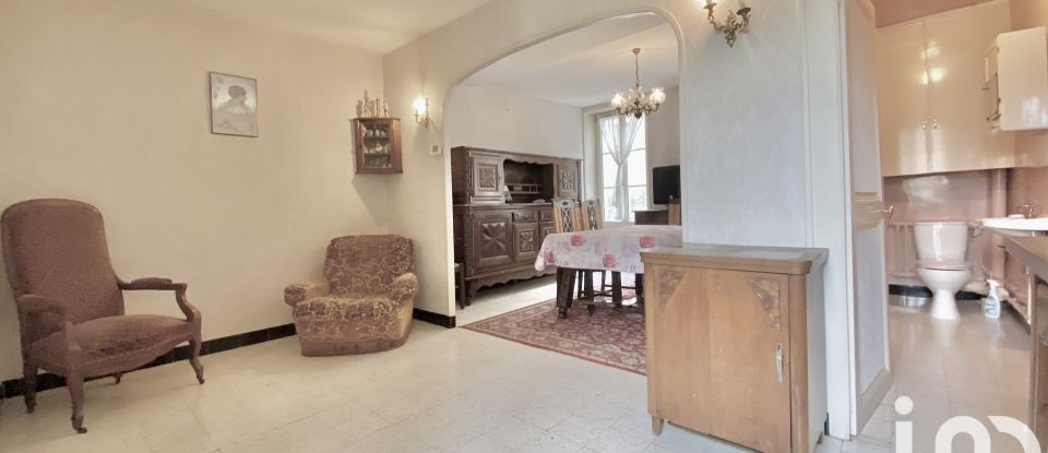 Town house 3 rooms of 74 m² in Auxerre (89000)