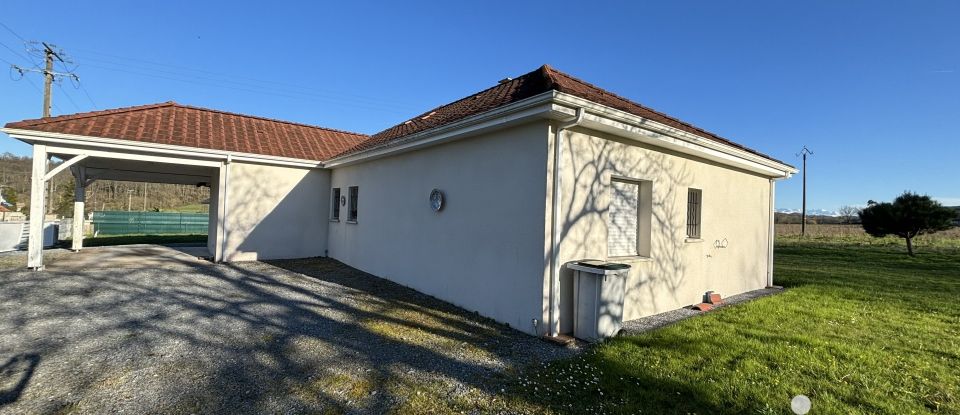 Maison 4 pièces de 104 m² à Monassut-Audiracq (64160)
