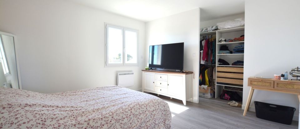 House 4 rooms of 124 m² in Saint-Marcel-sur-Aude (11120)