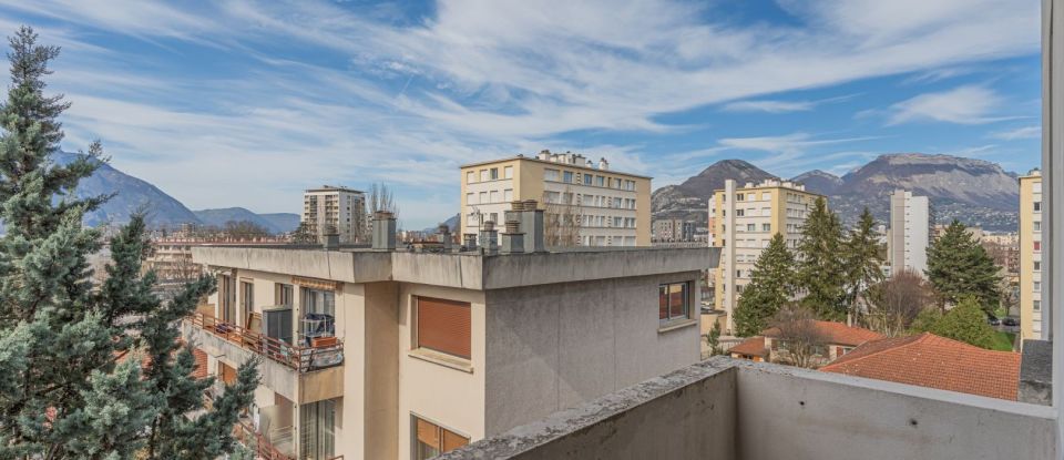 Apartment 2 rooms of 51 m² in Grenoble (38100)