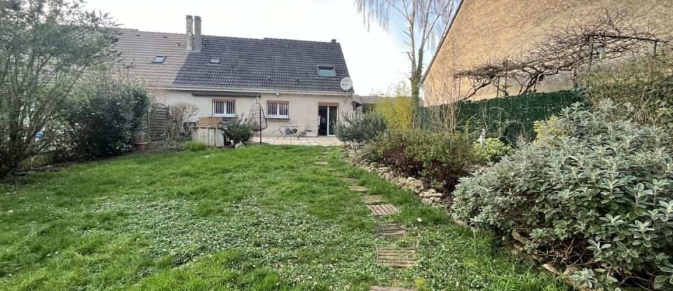 House 4 rooms of 129 m² in Meaux (77100)