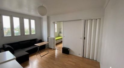 Appartement 2 pièces de 33 m² à Saint-Maur-des-Fossés (94210)