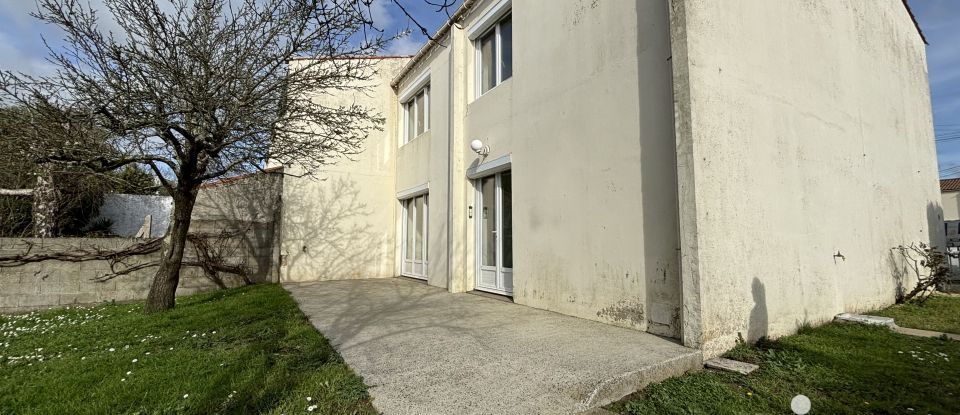 Maison de ville 7 pièces de 103 m² à Fontenay-le-Comte (85200)