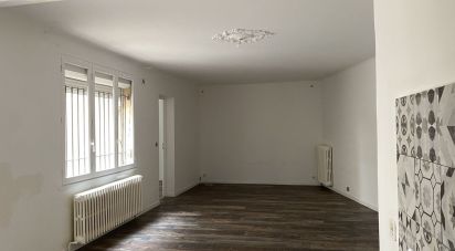 Appartement 4 pièces de 77 m² à Avignon (84000)