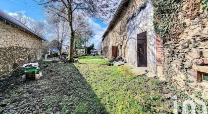 Traditional house 7 rooms of 130 m² in Gouttières (63390)