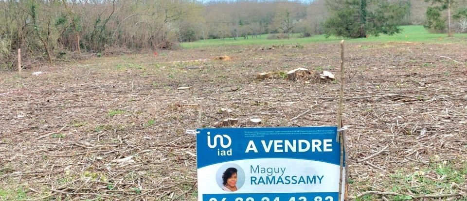 Land of 662 m² in Jouy-sur-Morin (77320)