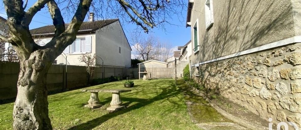 House 5 rooms of 88 m² in Trappes (78190)