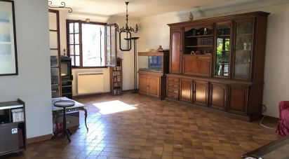 House 4 rooms of 106 m² in Mouleydier (24520)