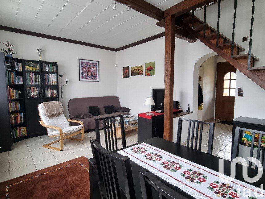 Maison traditionnelle 4 pièces de 82 m² à Sevran (93270)