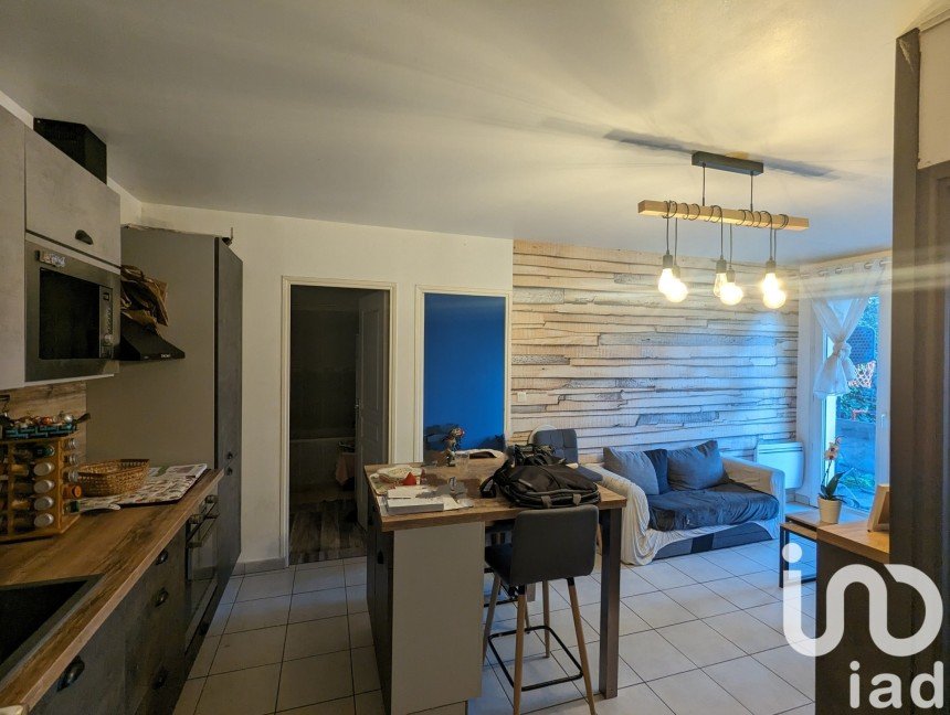 Appartement 3 pièces de 47 m² à Le Plessis-Belleville (60330)