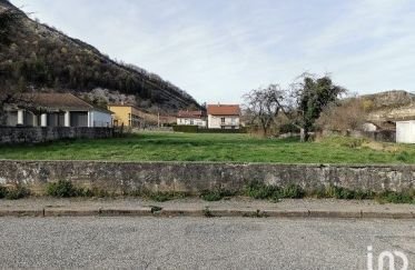 Land of 614 m² in Virieu-le-Grand (01510)