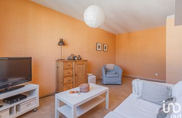 Apartment 2 rooms of 48 m² in Villeurbanne (69100)