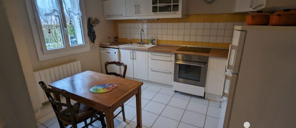 House 5 rooms of 116 m² in Mardié (45430)