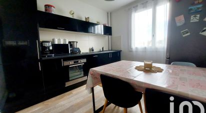 Appartement 4 pièces de 92 m² à Bordeaux (33200)