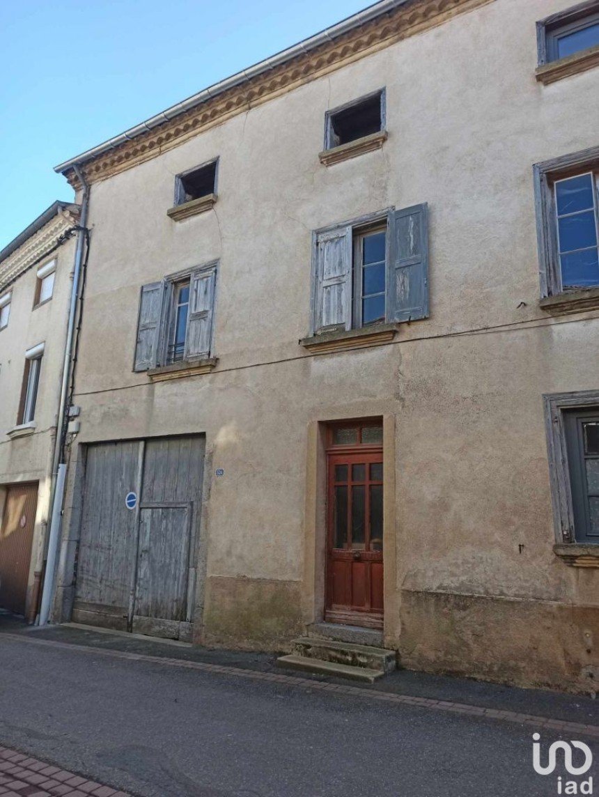 Village house 3 rooms of 210 m² in Saint-Germain-Laval (42260)