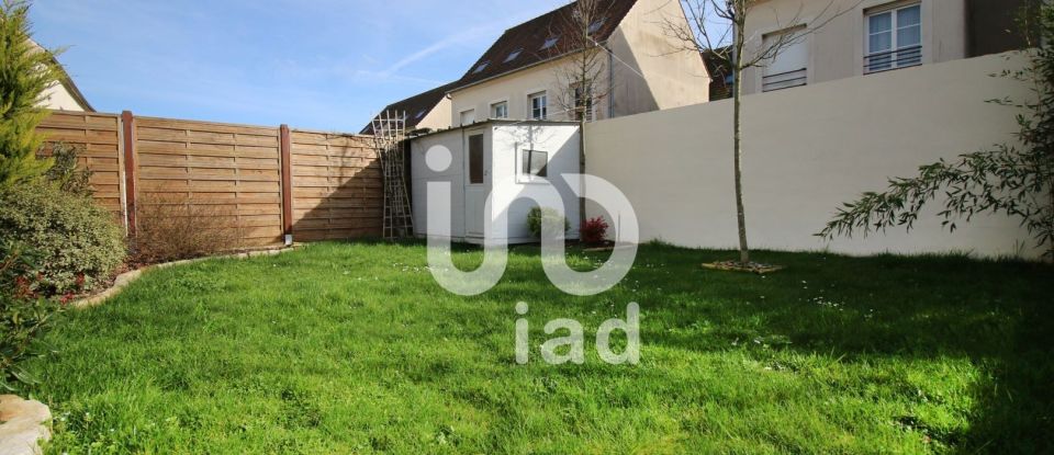 House 3 rooms of 65 m² in Silly-le-Long (60330)