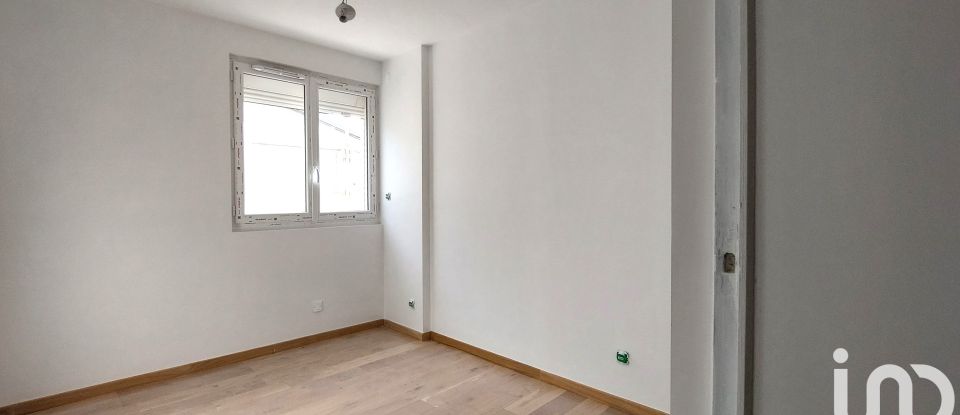Town house 3 rooms of 100 m² in Pont-du-Château (63430)