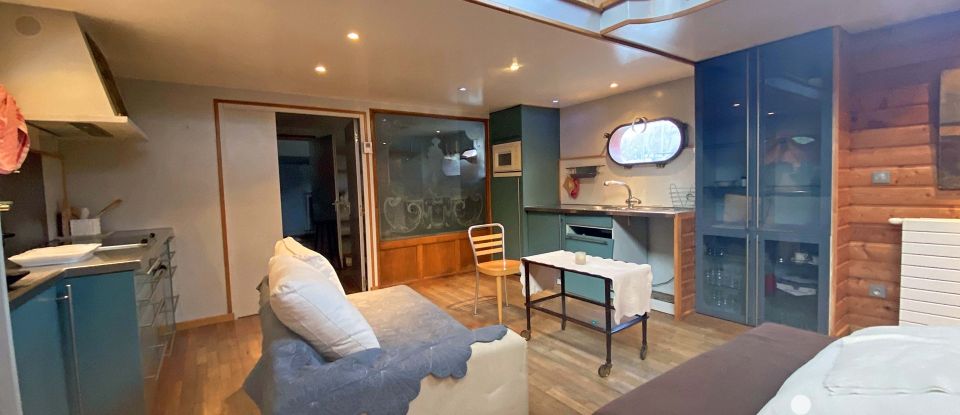 House boat 6 rooms of 200 m² in MORET-SUR-LOING (77250)